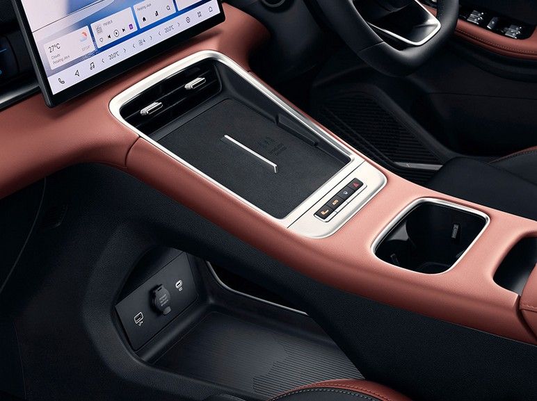 Proton X50 Floating Floor Console