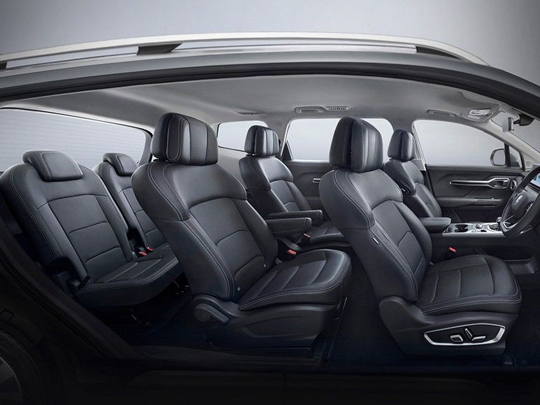 Proton X90 Spacious 3-Row Seating
